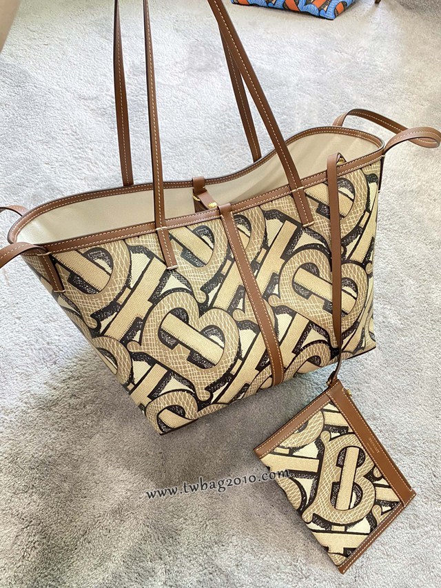 Burberry專門店新款沙灘托特包 巴寶莉手提購物袋 yxb1025
